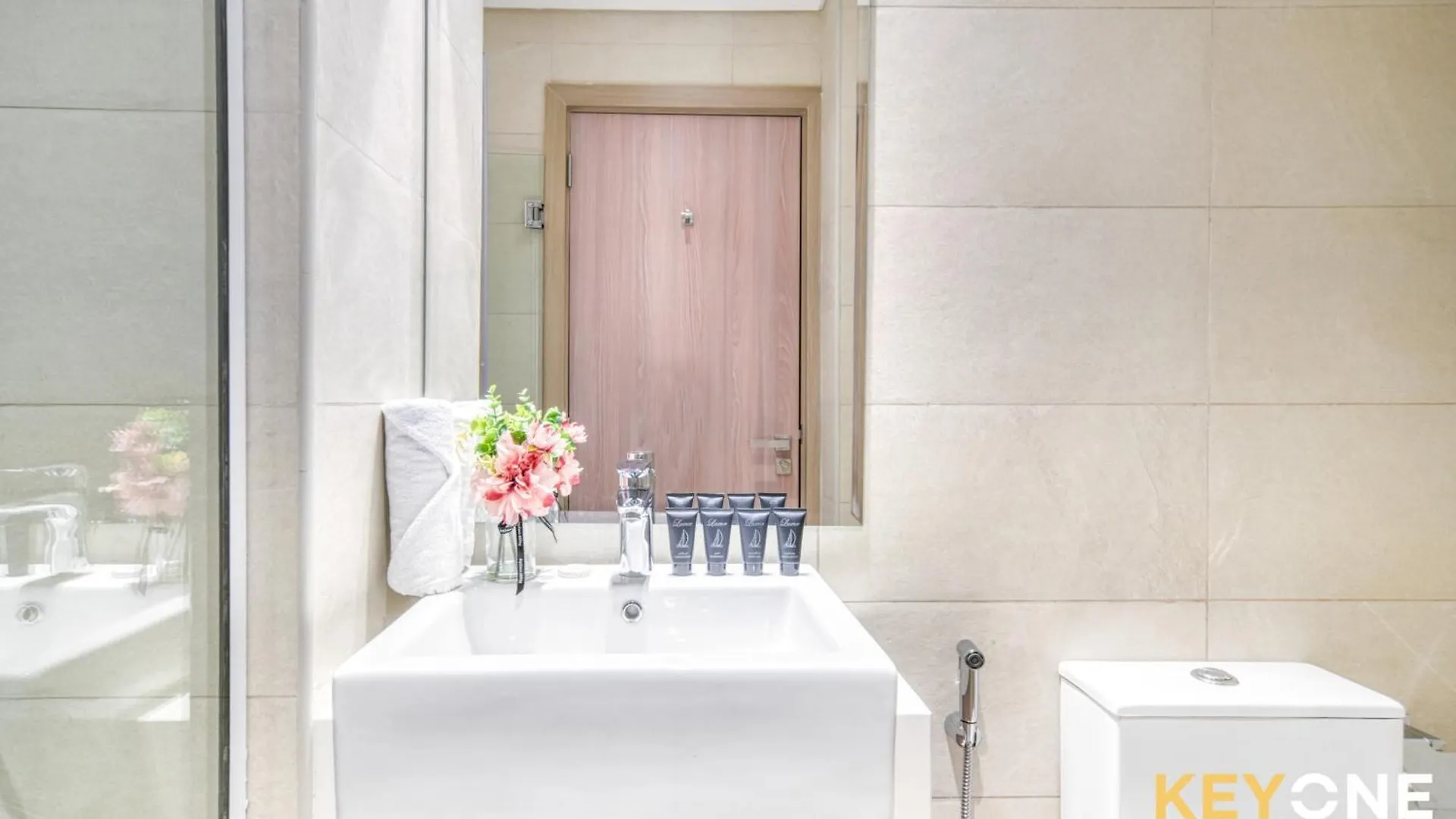 Spacious Azizi Riviera Studio 0*, Dubaj